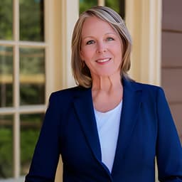 Barbara J Kahl